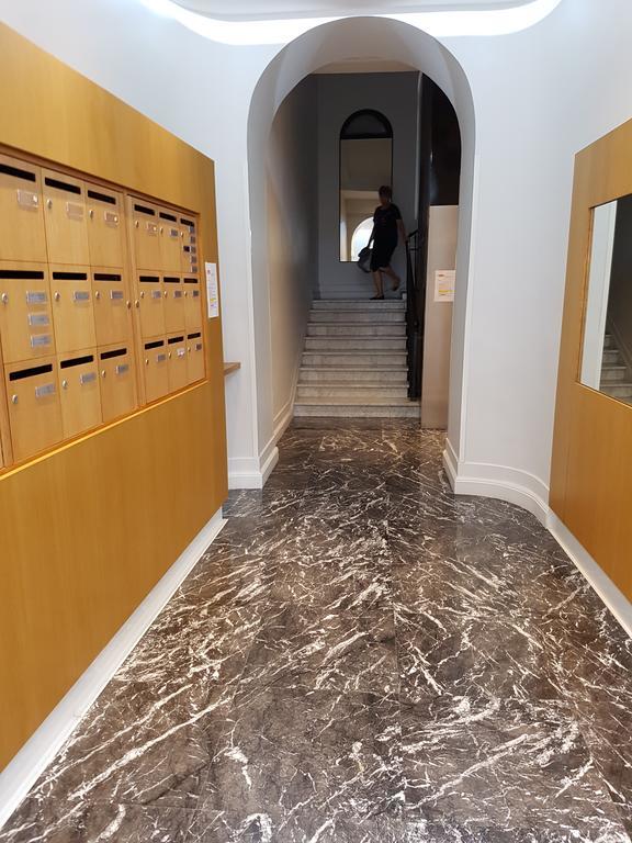 R.d.v. Duplex Center Apartment *